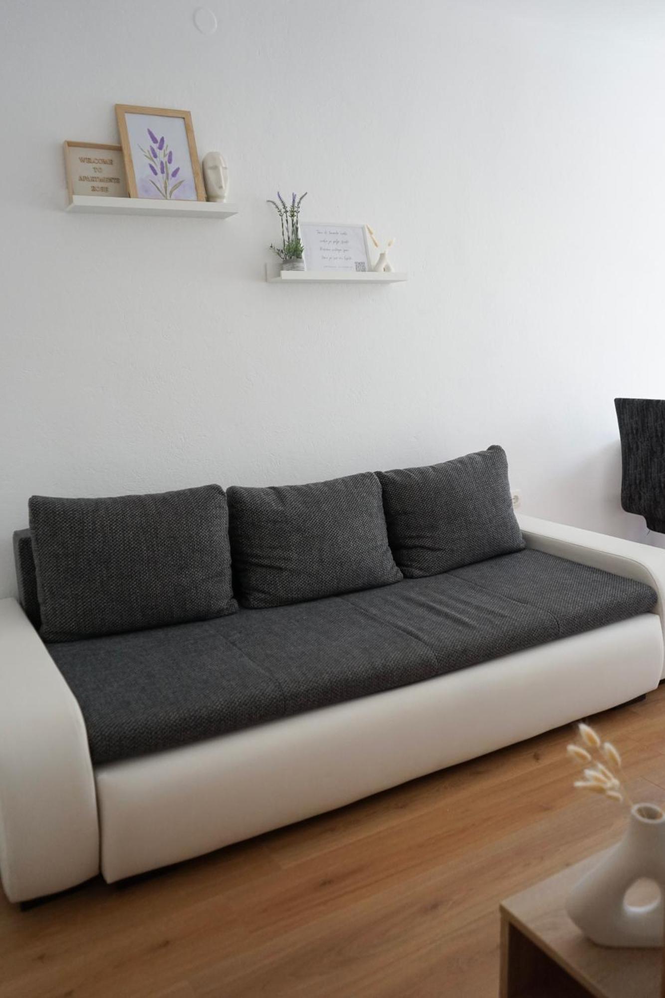 Apartments Rose Makarska Bagian luar foto