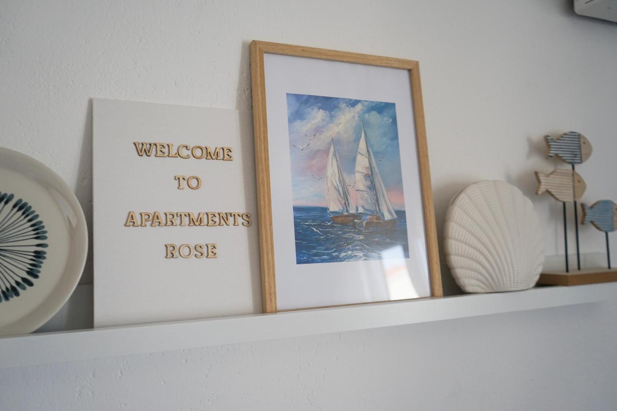 Apartments Rose Makarska Bagian luar foto